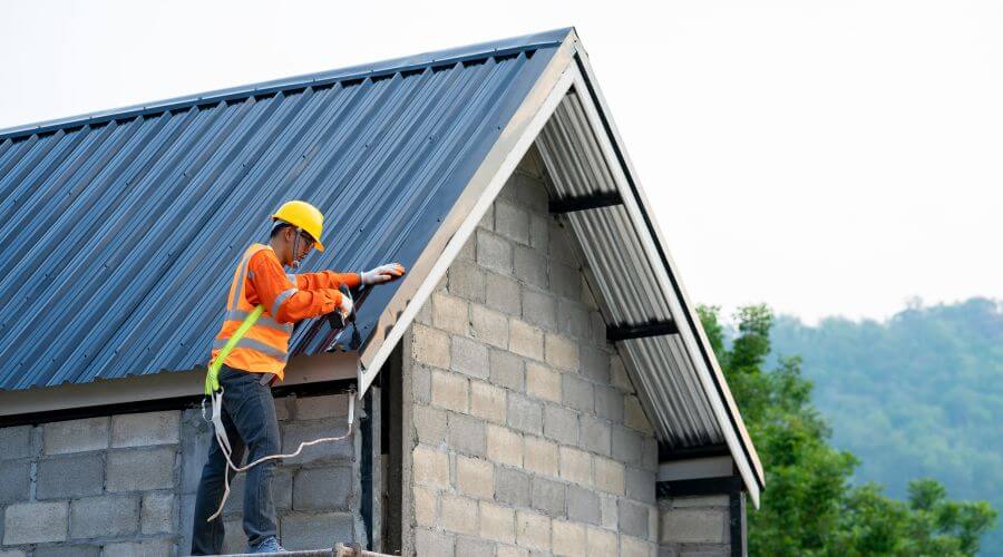 Expert flood damage restoration services in Hot Springs National Park, AR